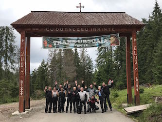 Gruppenfoto-TransUrsoaia bei geführte Motorradtour nach Rumänien
